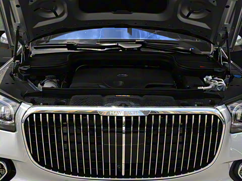 2025�� GLS 480 4MATIC