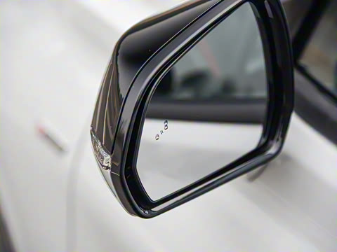 2023�� 1.5T E-�춯 ST-Line