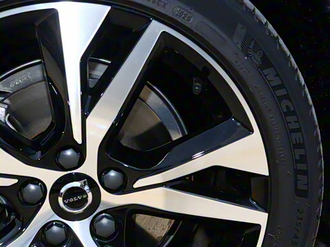 2026�� B4 ��Զ�˶���