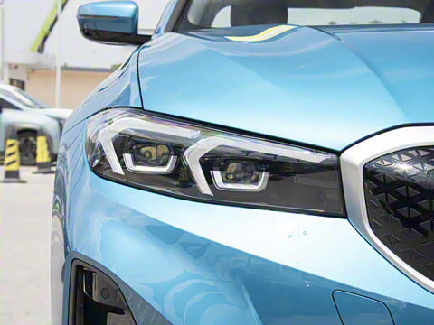 2025�� eDrive 35 L