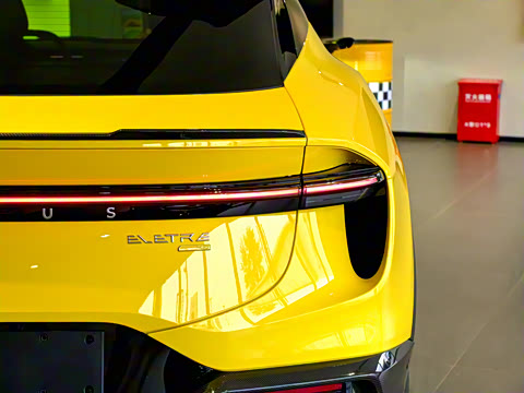 2025�� 900 ������