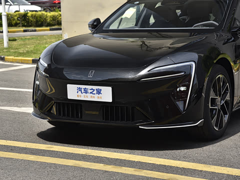 2025�� Pro�����