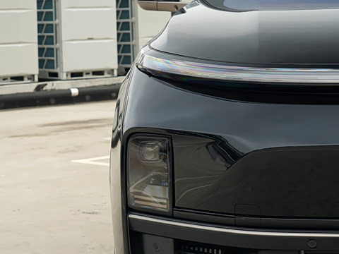 2025�� Ultra ���ܻ��°�