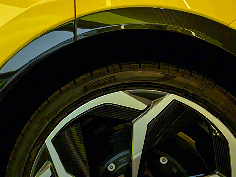 2025�� 900 ������