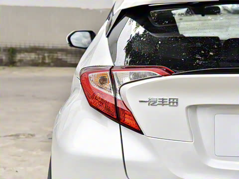 2023�� ˫�� 2.0L ������