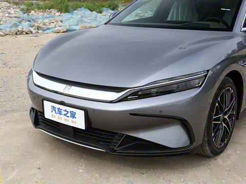 2025�� EV �Ǽݰ� 701KM������