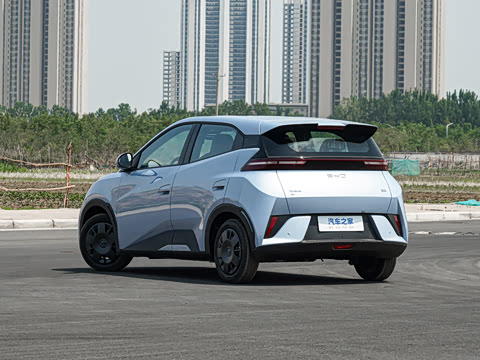 2025�� �Ǽݰ� 305km ������