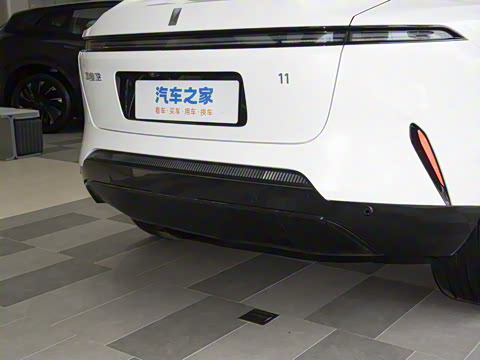 2025�� Max �����