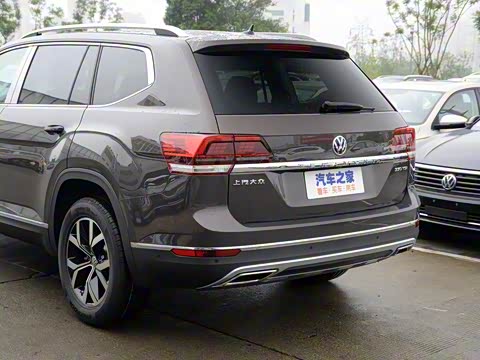 2020�� 330TSI ���������� ��VI