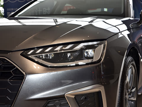 2022�� 40 TFSI ʱ�ж�����