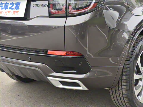 2022�� �Ŀ� P300e ���ʽ�綯��ϰ�