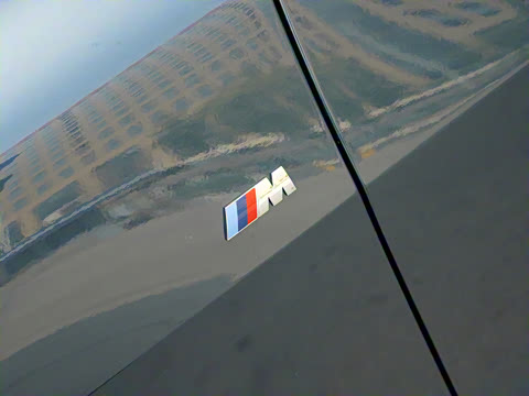 2021�� 425i M�˶���ҹ��