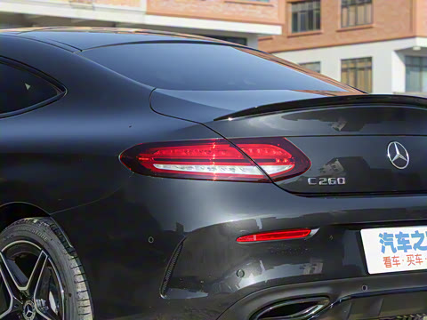 2022�� �Ŀ� C 260 ���ܳ�