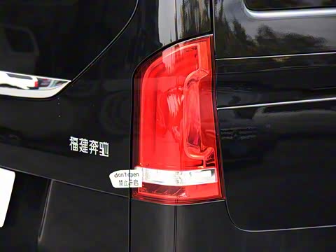 2018�� V 260 �캽�� ��VI