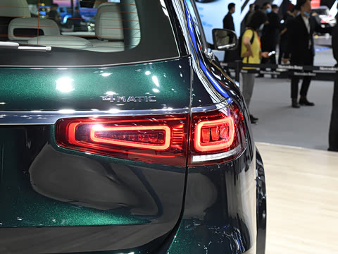 2021�� GLS 450 4MATIC ������