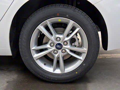 2019�� 1.5L �ֶ�������