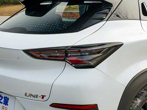 2022�� 2.0T �����