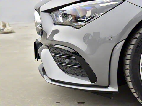 2021�� AMG CLA 35 4MATIC