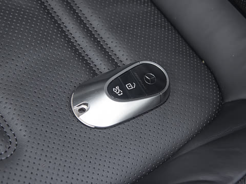 2022�� AMG EQS 53 4MATIC+