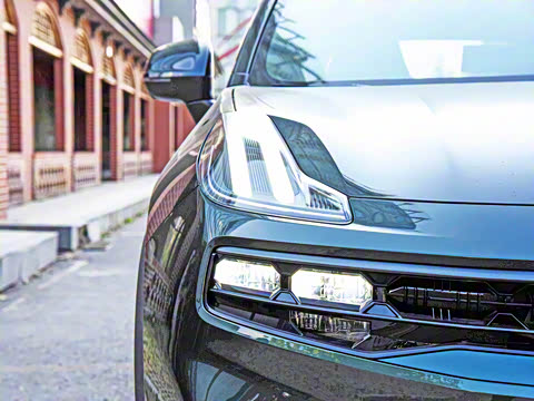 2023�� Remix 1.5T Hero