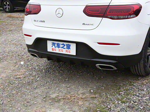 2022�� �Ŀ� GLC 260 4MATIC ����SUV