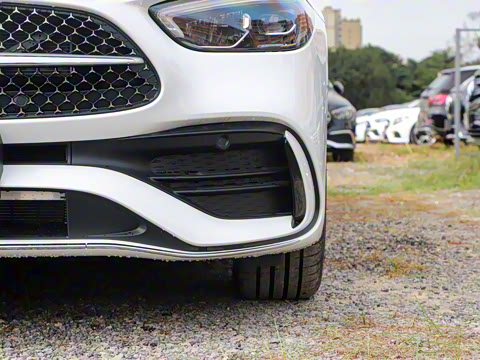 2023�� C 260 L �˶���