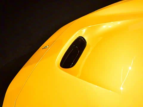 2020�� Spider 3.9T V8