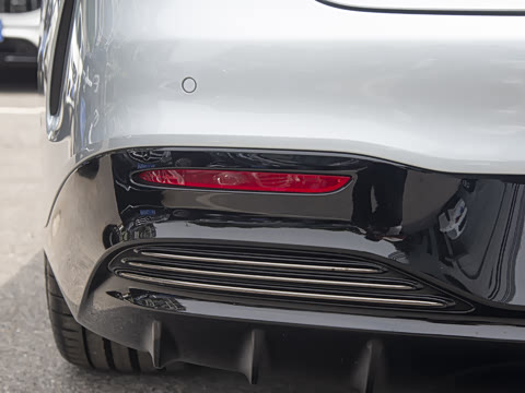 2022�� AMG EQS 53 4MATIC+