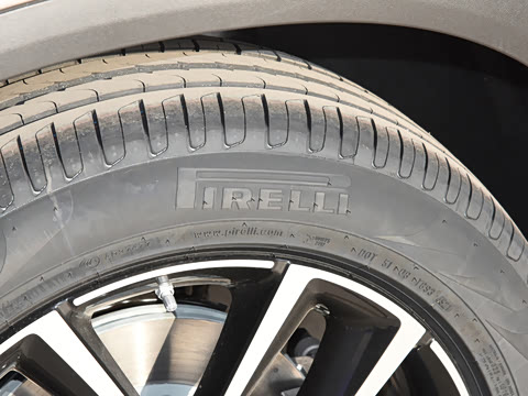 2022�� �Ŀ� GLC 300 L 4MATIC ������