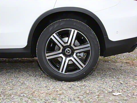 2022�� �Ŀ� GLC 260 4MATIC ����SUV