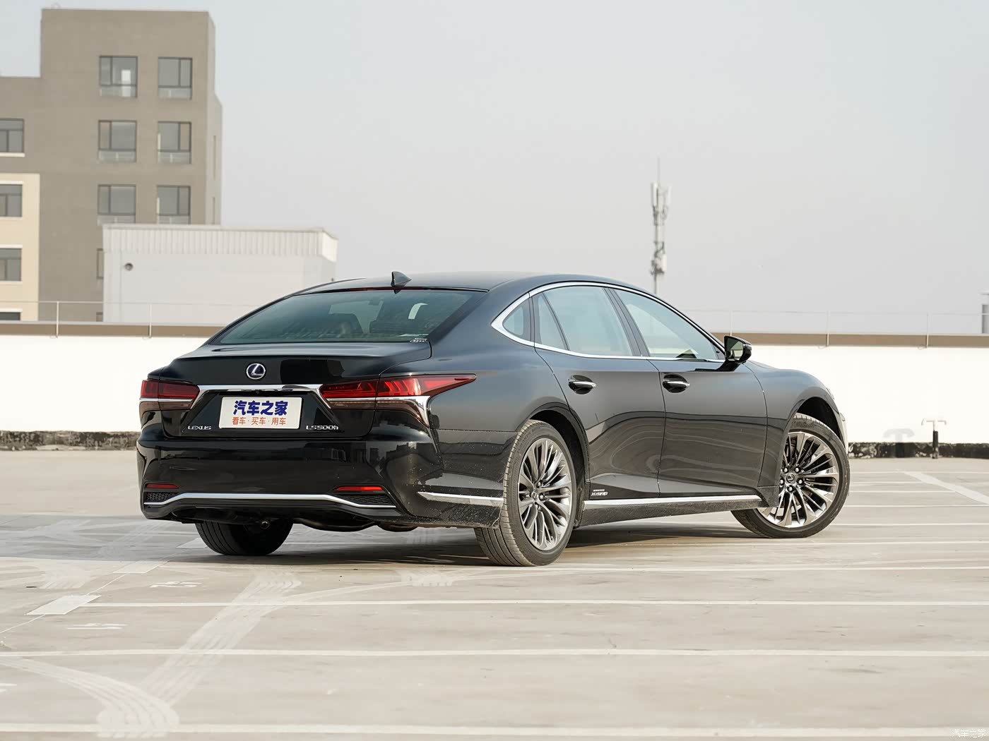 2020款500h行政版国vi