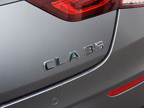 2020�� AMG CLA 35 4MATIC