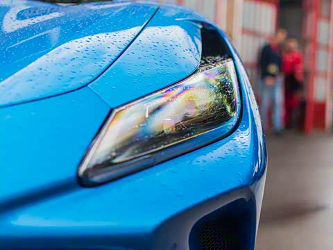 2019�� Tributo 3.9T V8