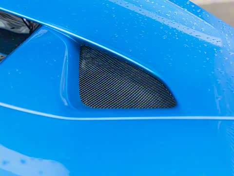 2019�� Tributo 3.9T V8