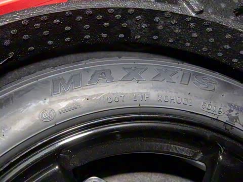 2020�� EcoBoost 245 ����������ST-LINE