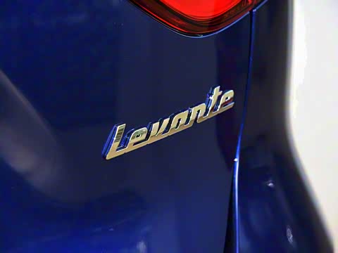 2019�� 3.0T ��׼�� ��VI