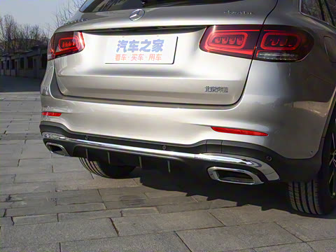 2022�� �Ŀ� GLC 300 L 4MATIC ������