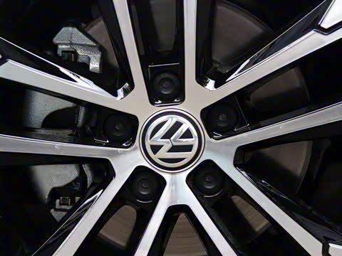 2019�� 280TSI DSG R-Line ��V