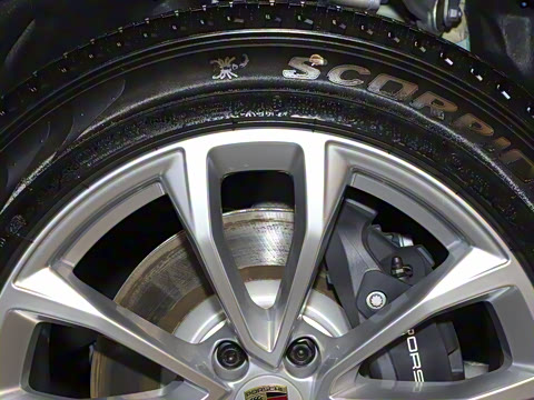 2022�� Macan 2.0T