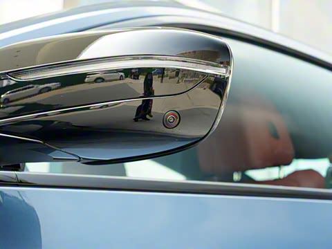 2021�� 425i M�˶���ҹ��