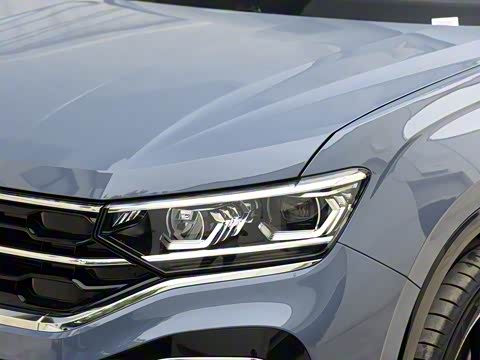 2020�� 380TSI �������������