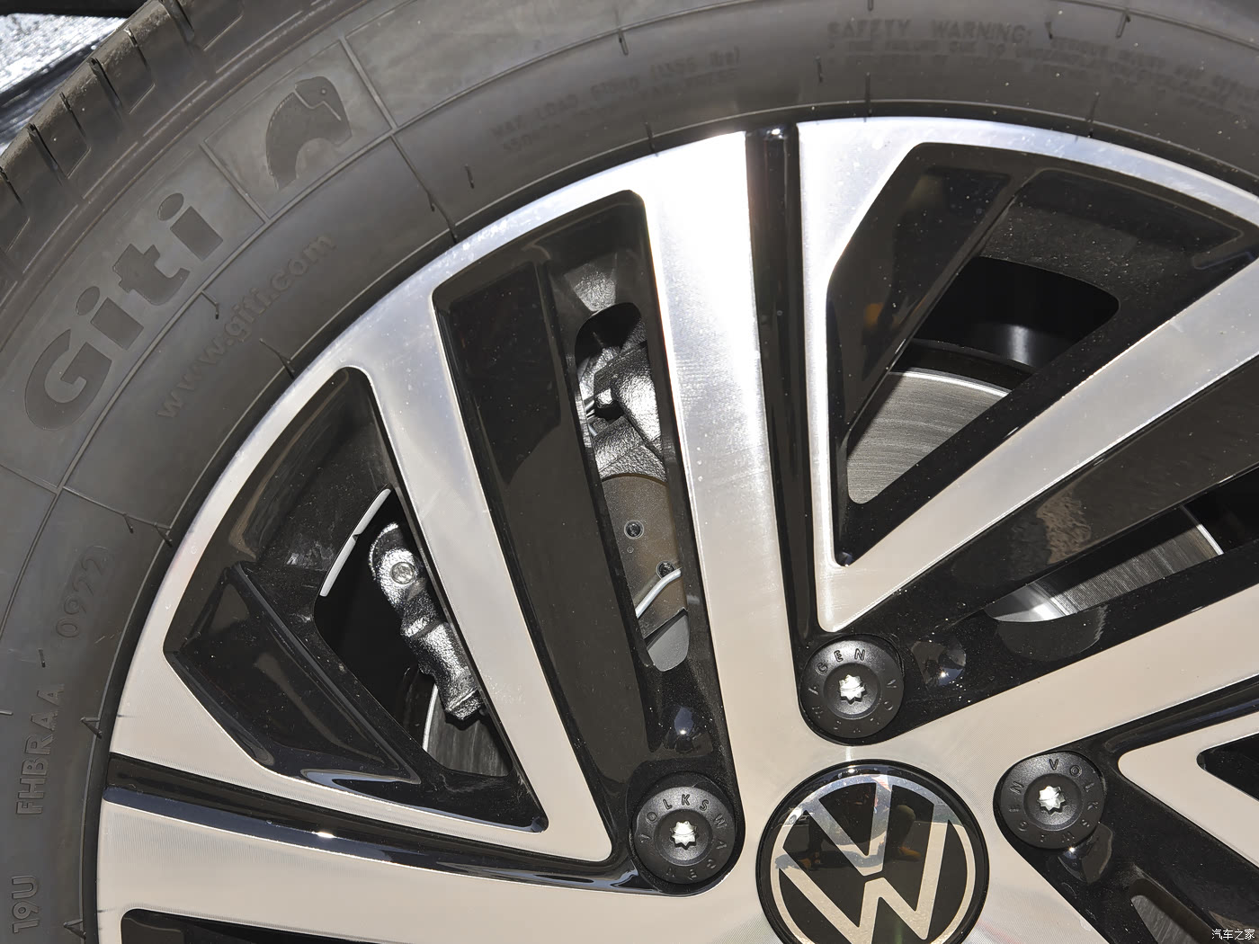 汽车之家|朗逸|2023款 1.5l 自动五百万版|外观|内饰|高清大图|实拍图