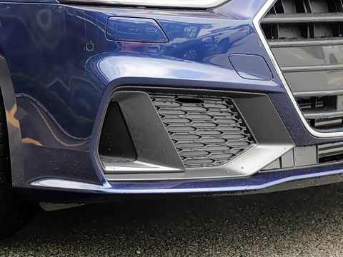 2020�� 40 TFSI ������