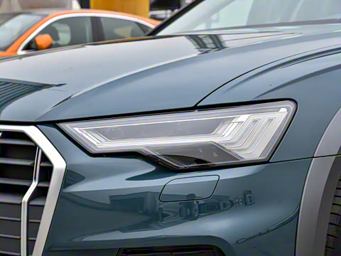 2021�� allroad quattro ̽���� 55 TFSI ����ԽҰ��