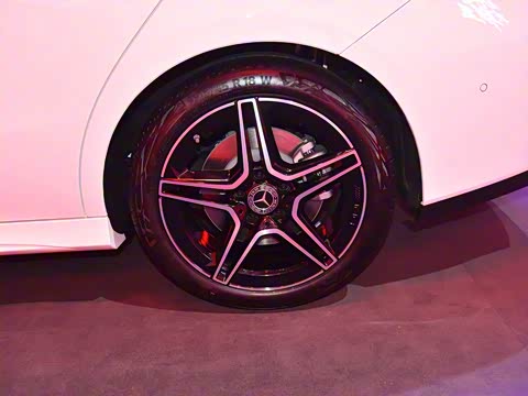 2020�� CLA 260 4MATIC ���ܳ�