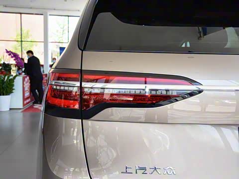 2020�� 380TSI ����