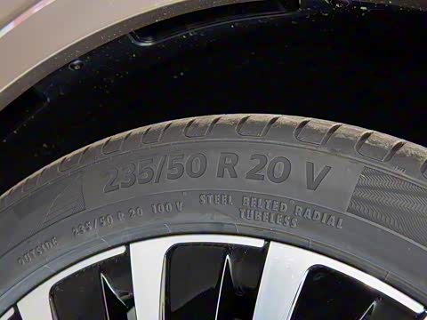 2020�� 380TSI ����