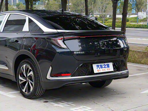 2022�� 525S 175kW