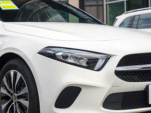 2022�� �Ŀ� A 200 ������