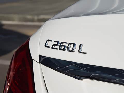 2020�� C 260 L �˶��� 4MATIC